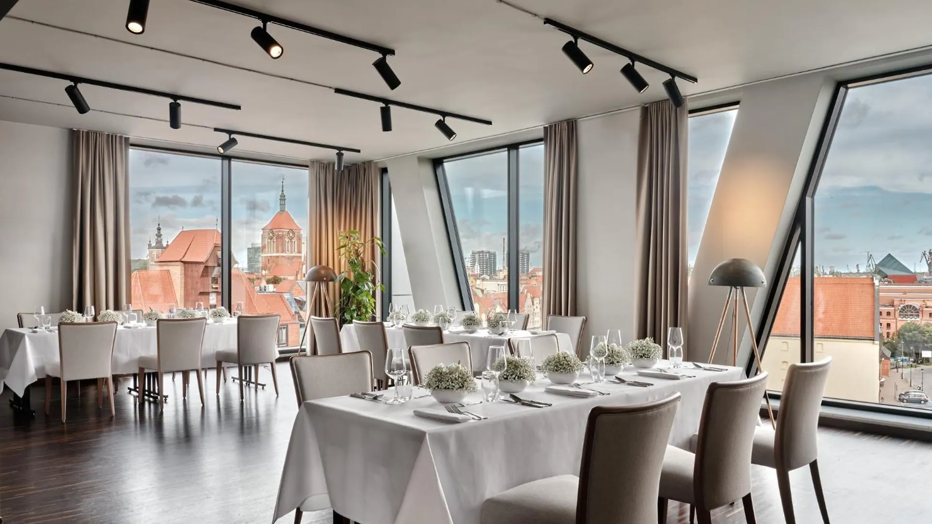 Holiday Inn Gdansk - City Centre By Ihg