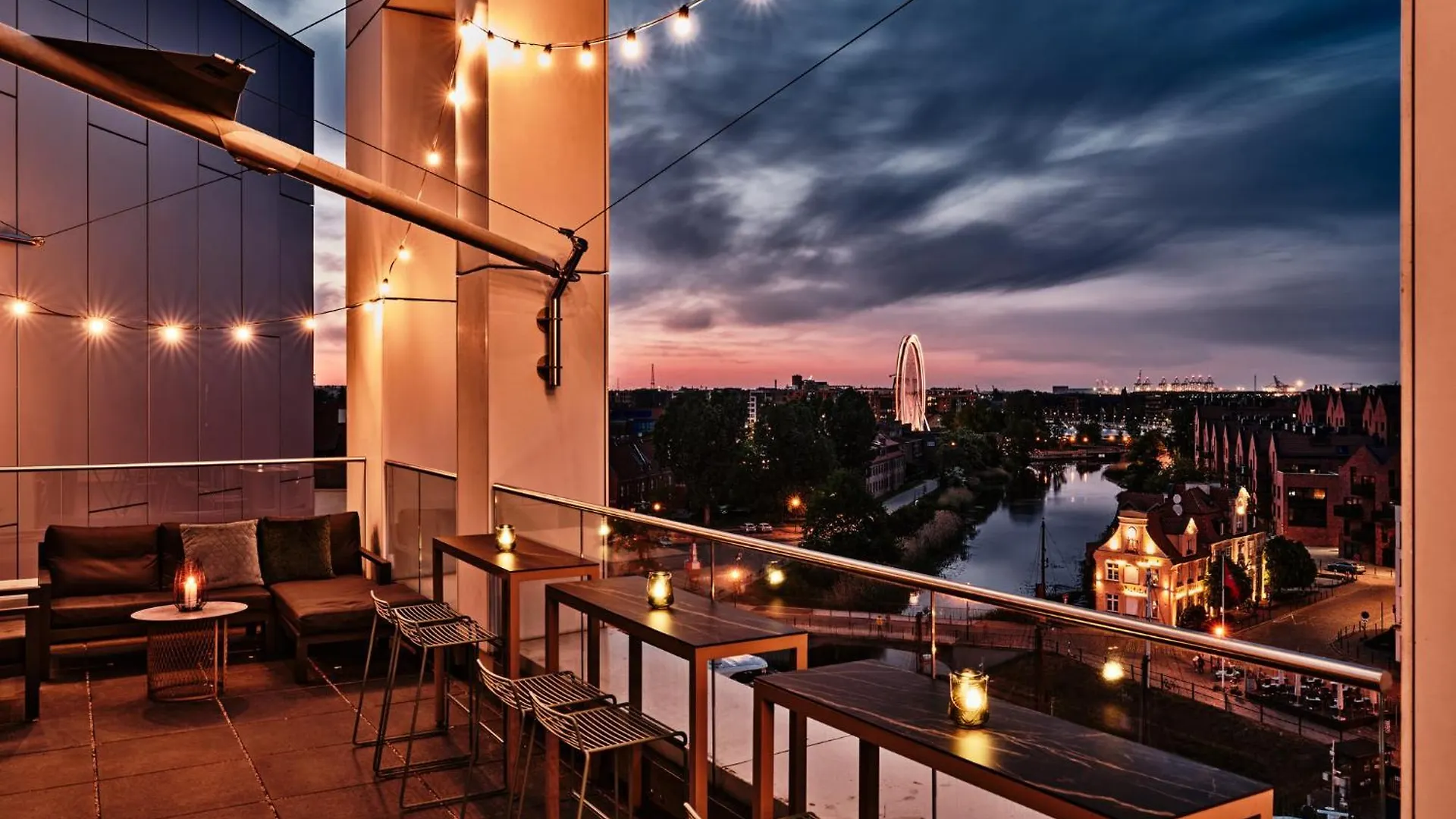 Hotel Holiday Inn Gdansk - City Centre By Ihg